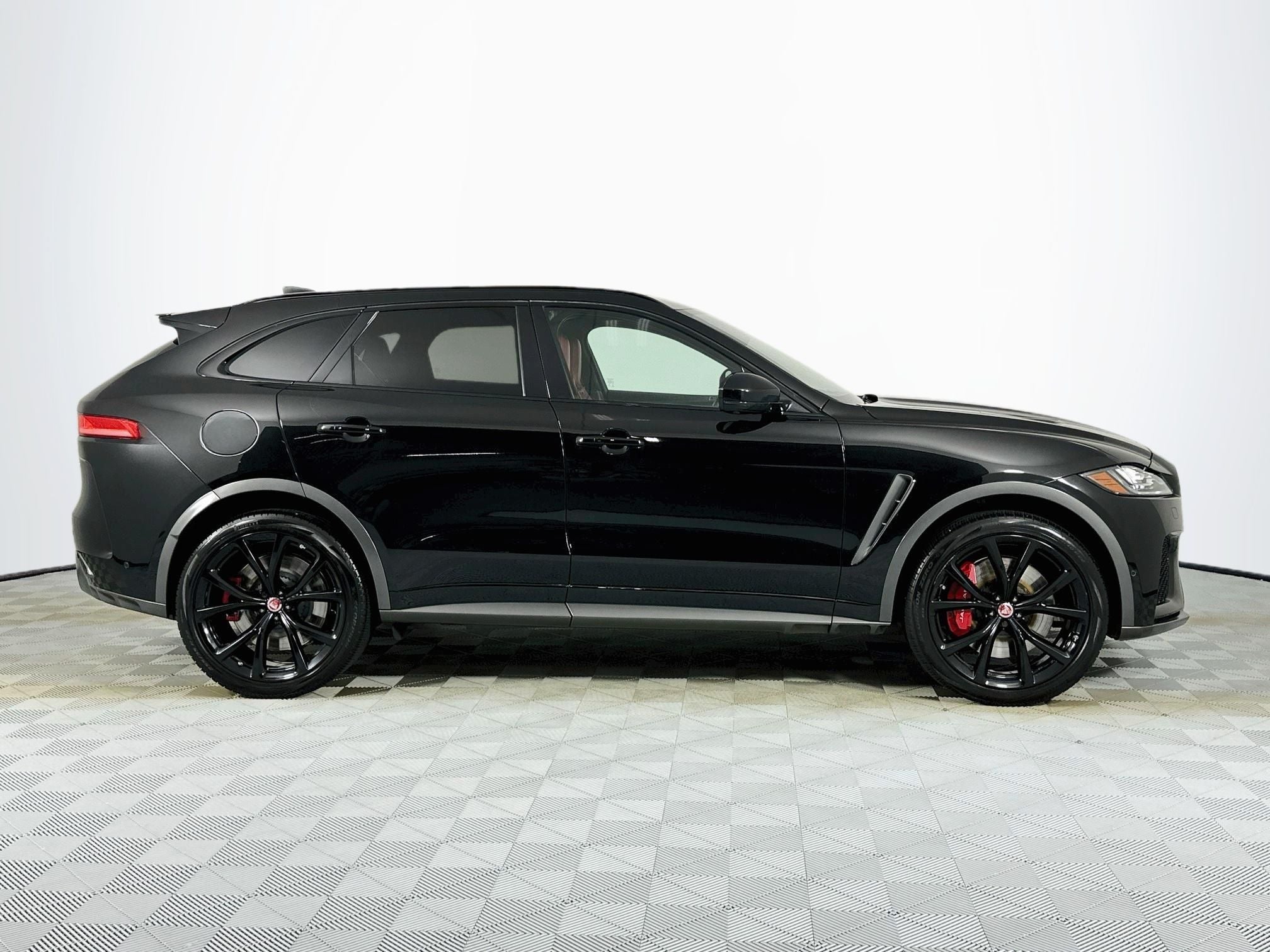 2020 Jaguar F-PACE SVR