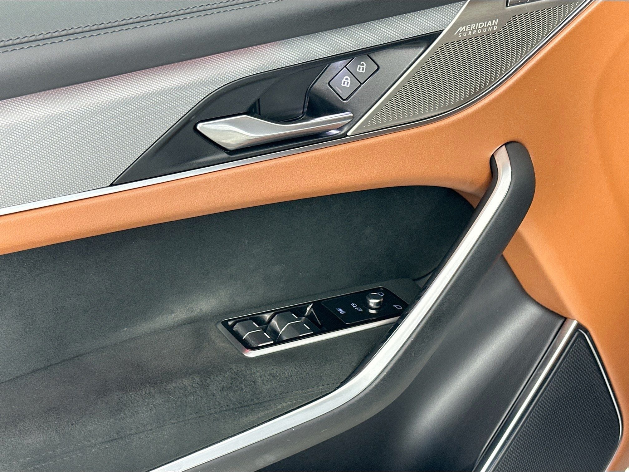 2021 Jaguar F-PACE SVR