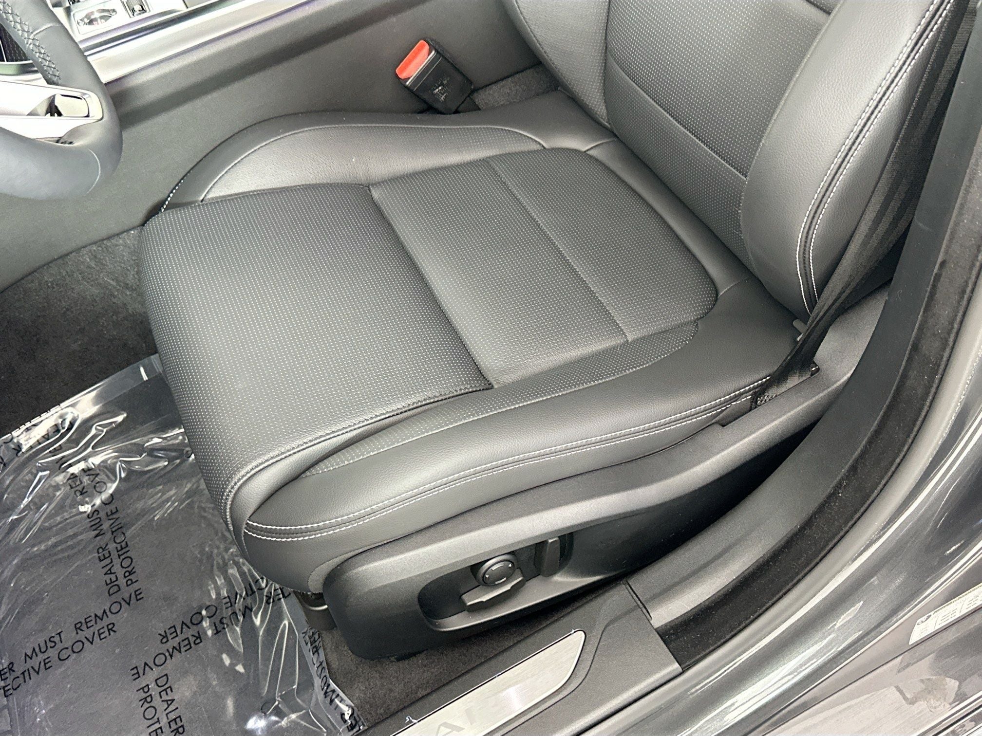 2024 Jaguar XF R-Dynamic SE