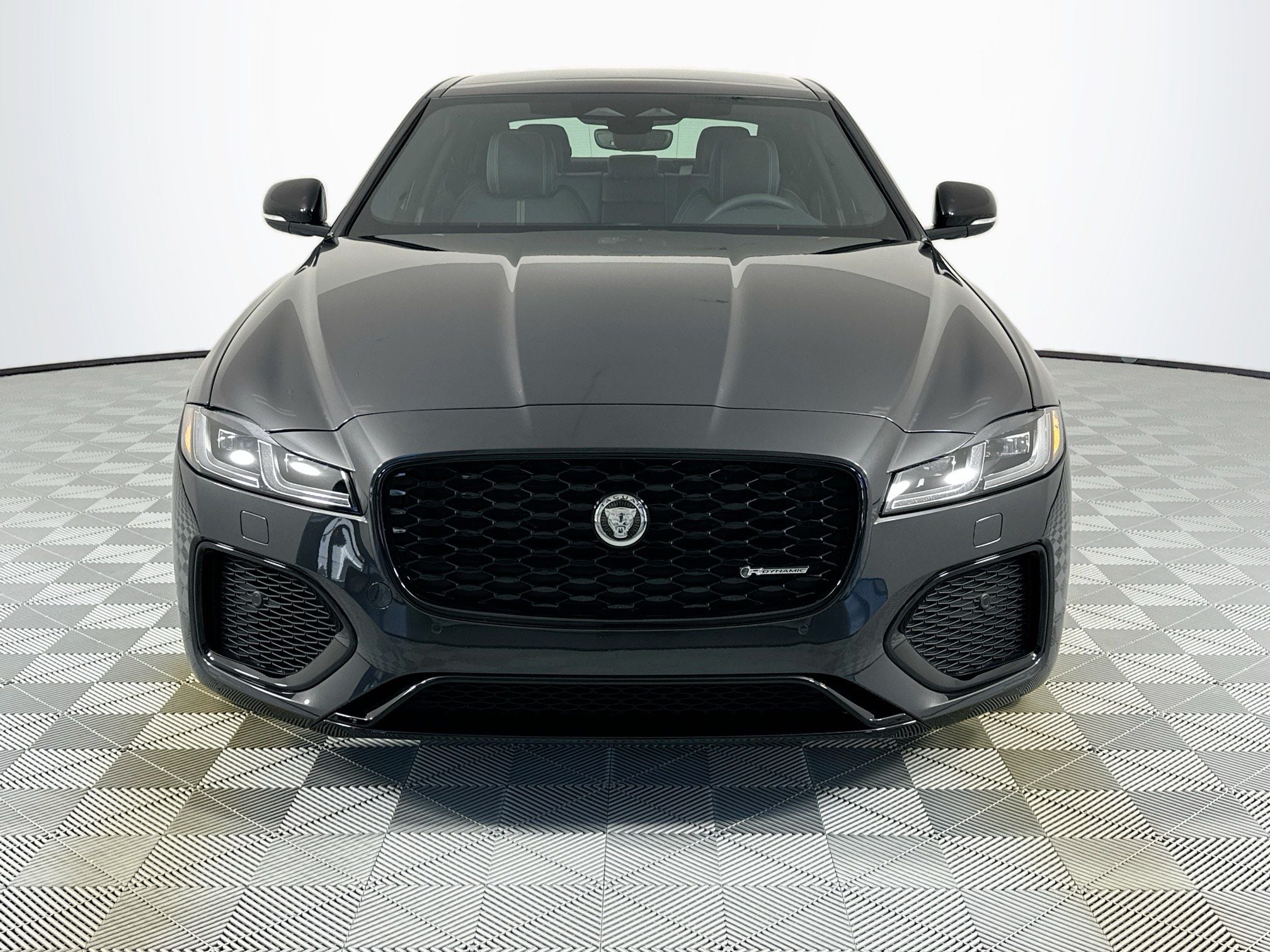 2024 Jaguar XF R-Dynamic SE