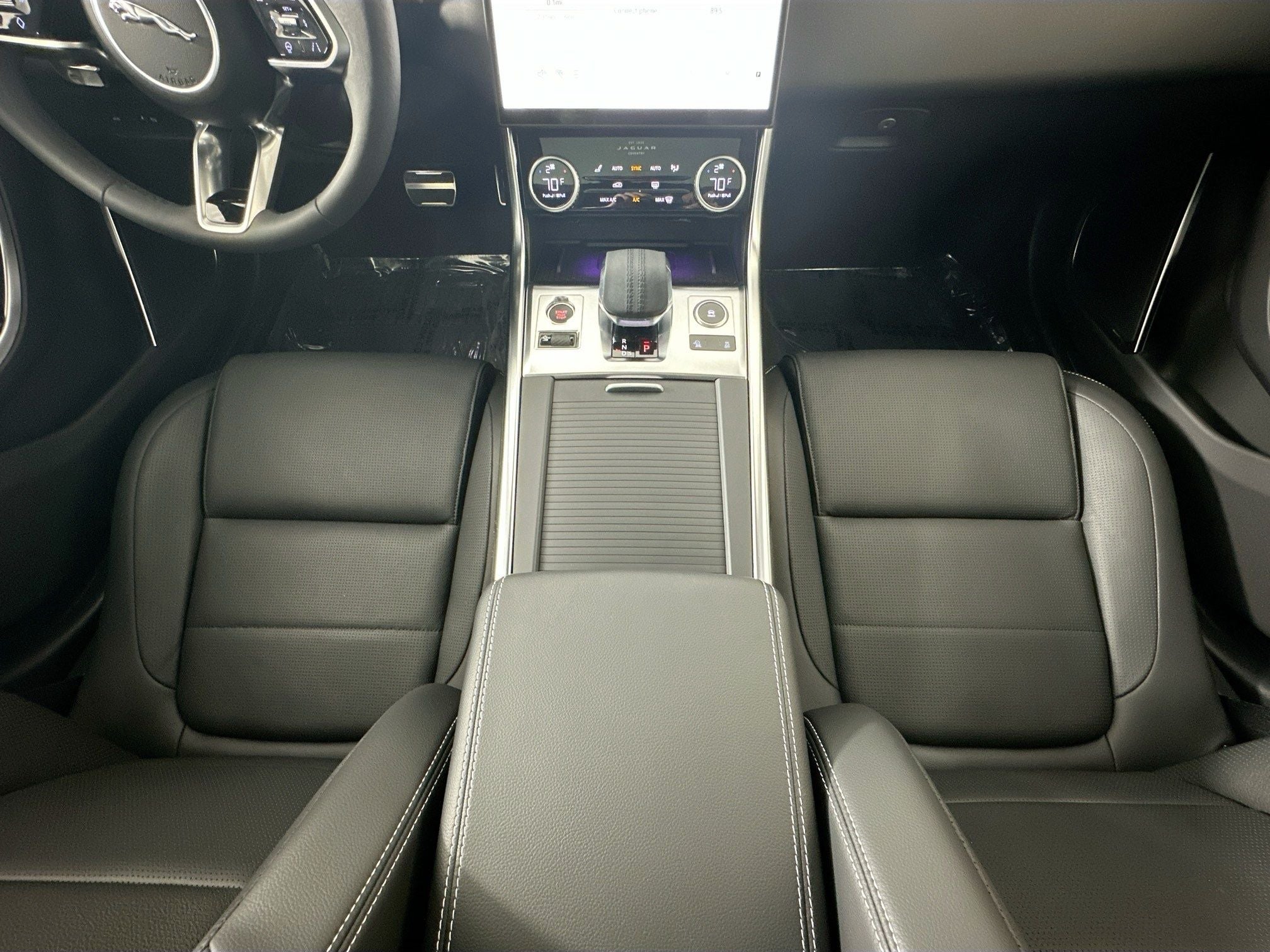 2024 Jaguar XF R-Dynamic SE