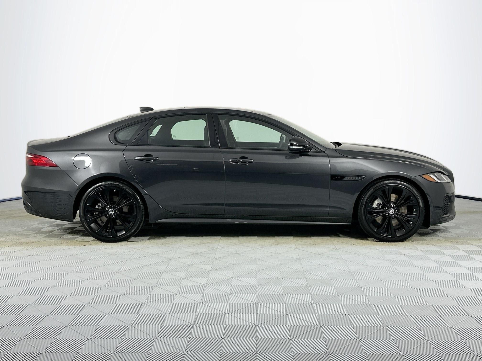 2024 Jaguar XF R-Dynamic SE