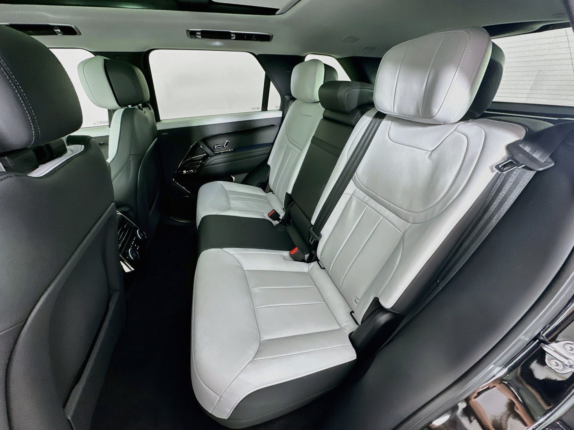 2025 Land Rover Range Rover Sport Dynamic SE