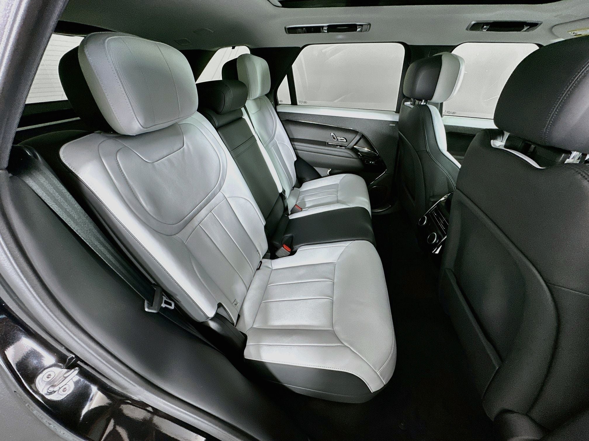 2025 Land Rover Range Rover Sport Dynamic SE
