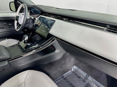2025 Land Rover Range Rover Sport Dynamic SE