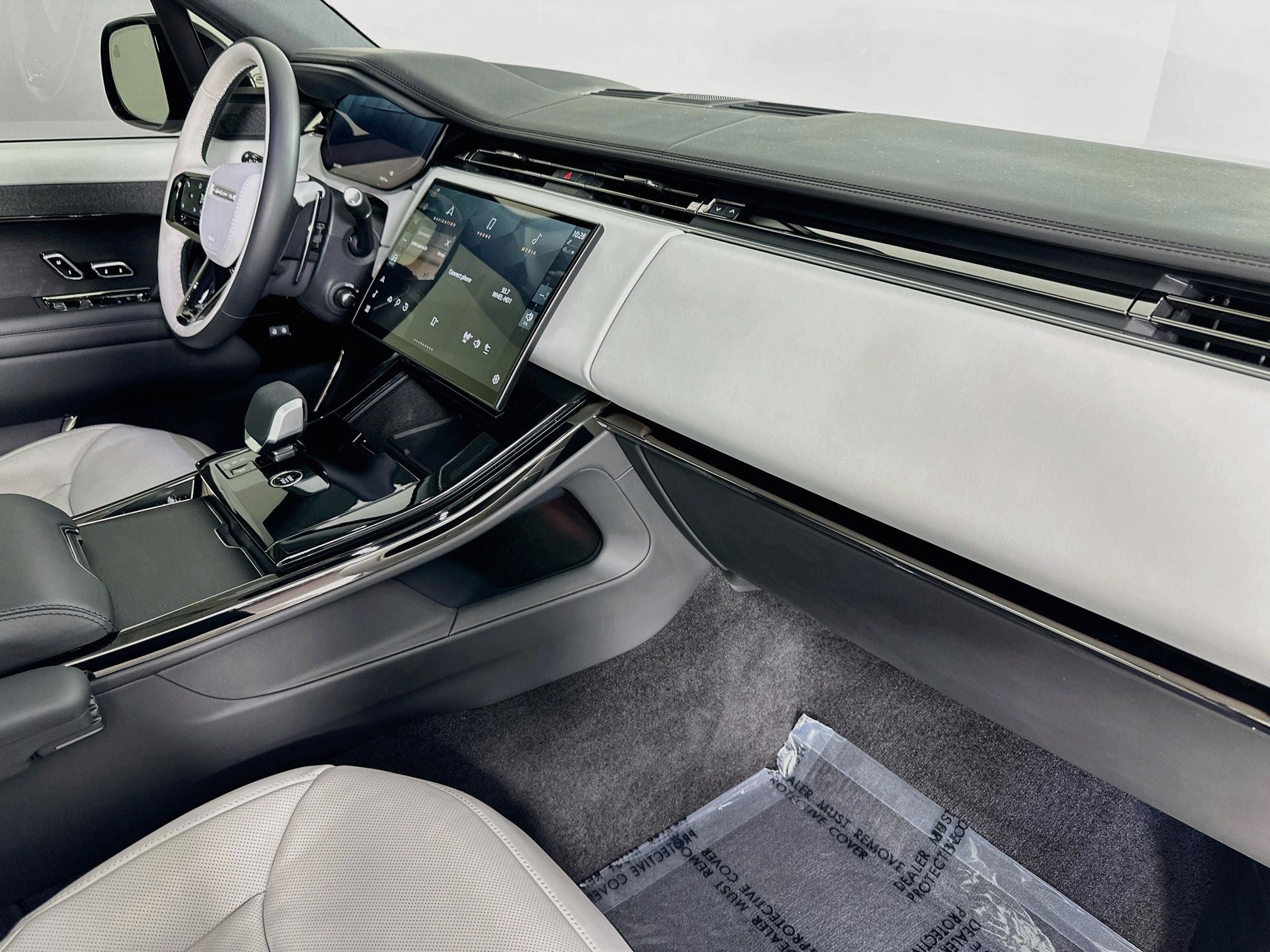 2025 Land Rover Range Rover Sport Dynamic SE