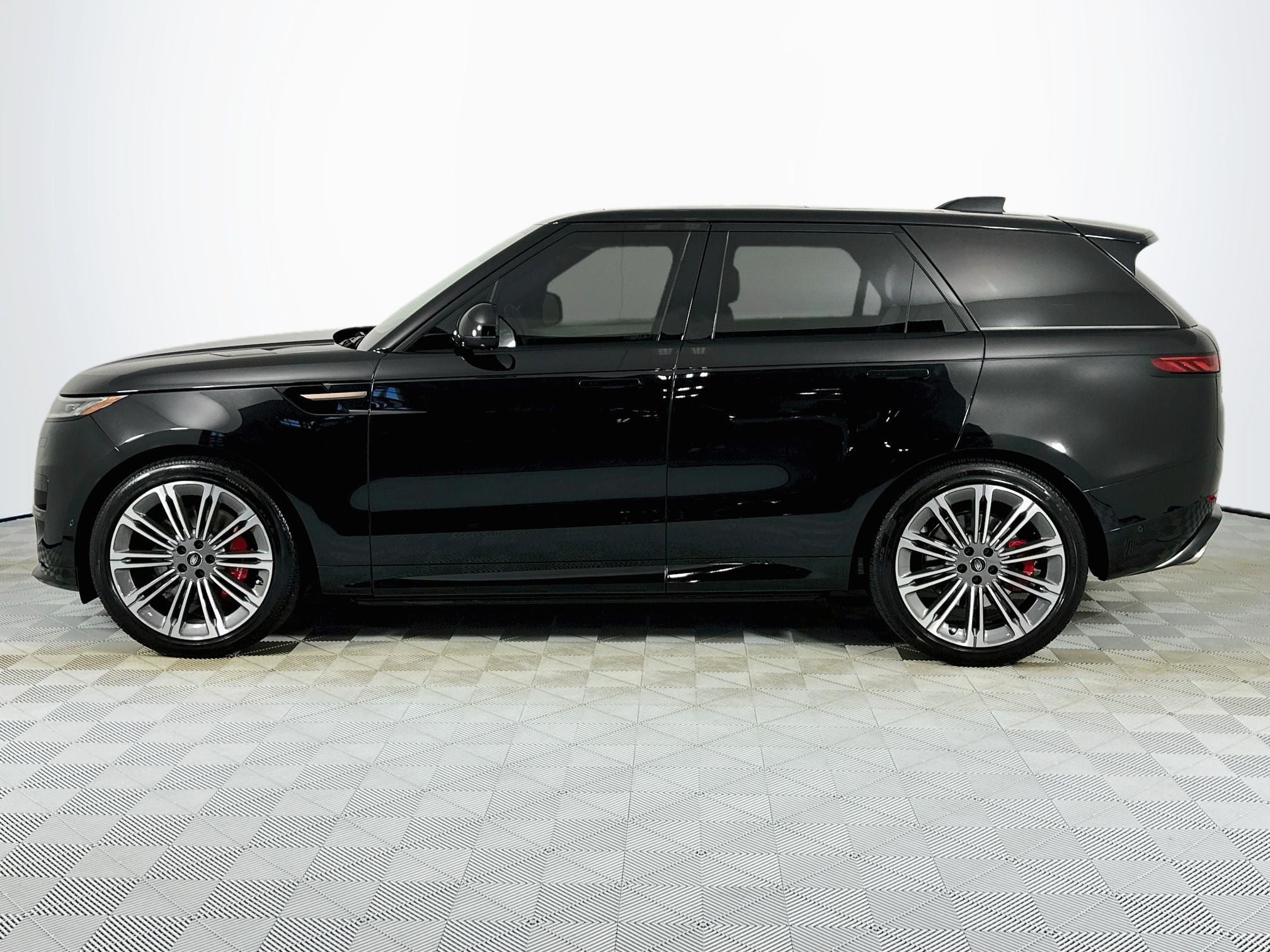 2025 Land Rover Range Rover Sport Dynamic SE