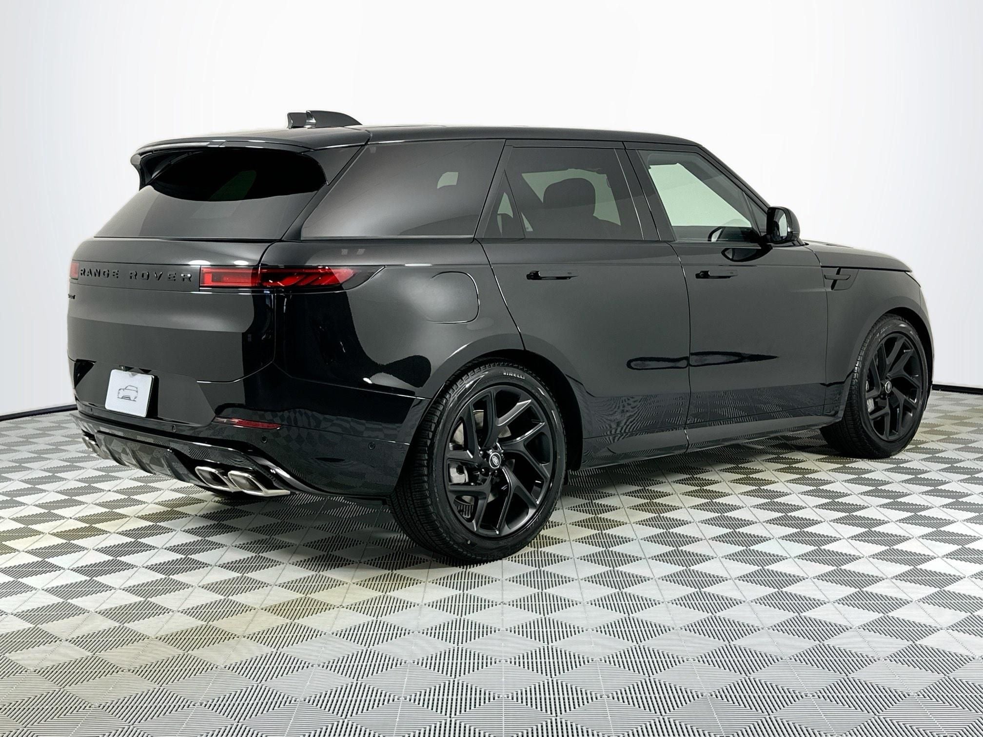 2025 Land Rover Range Rover Sport Dynamic SE
