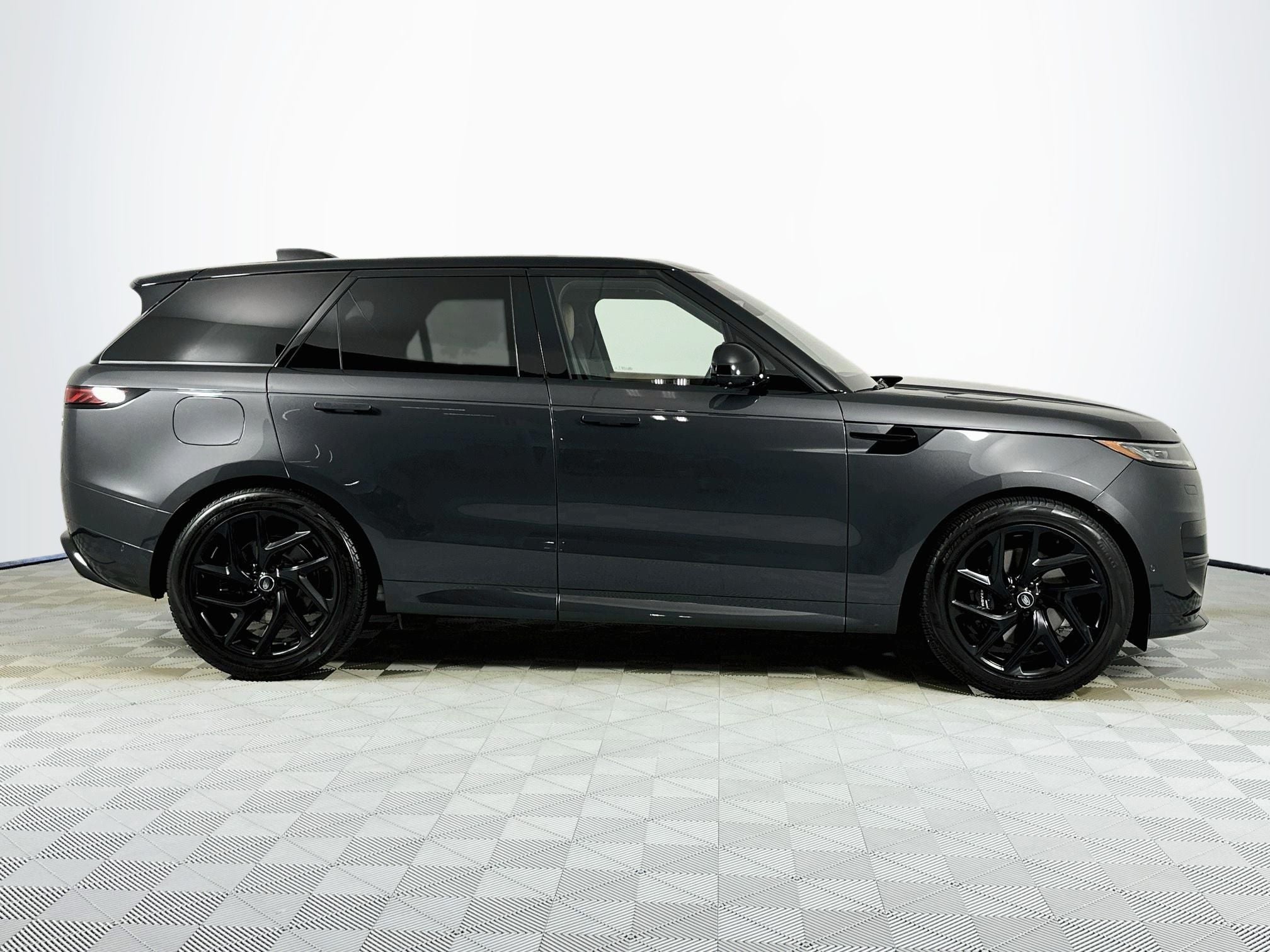 2023 Land Rover Range Rover Sport SE Dynamic