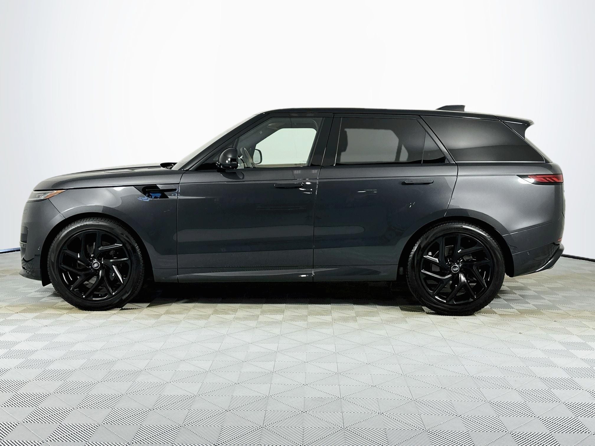2023 Land Rover Range Rover Sport SE Dynamic