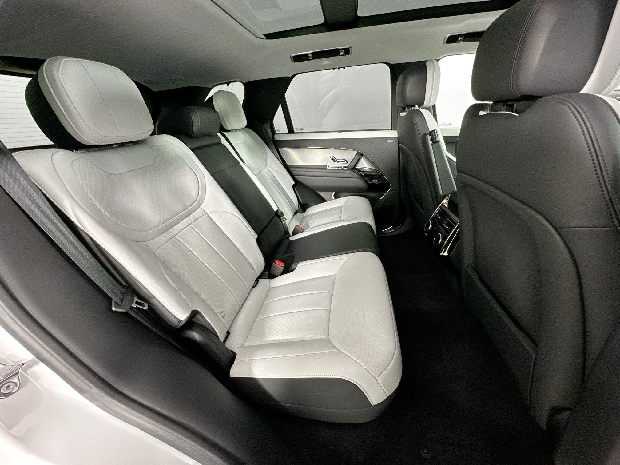 2024 Land Rover Range Rover Sport Dynamic SE