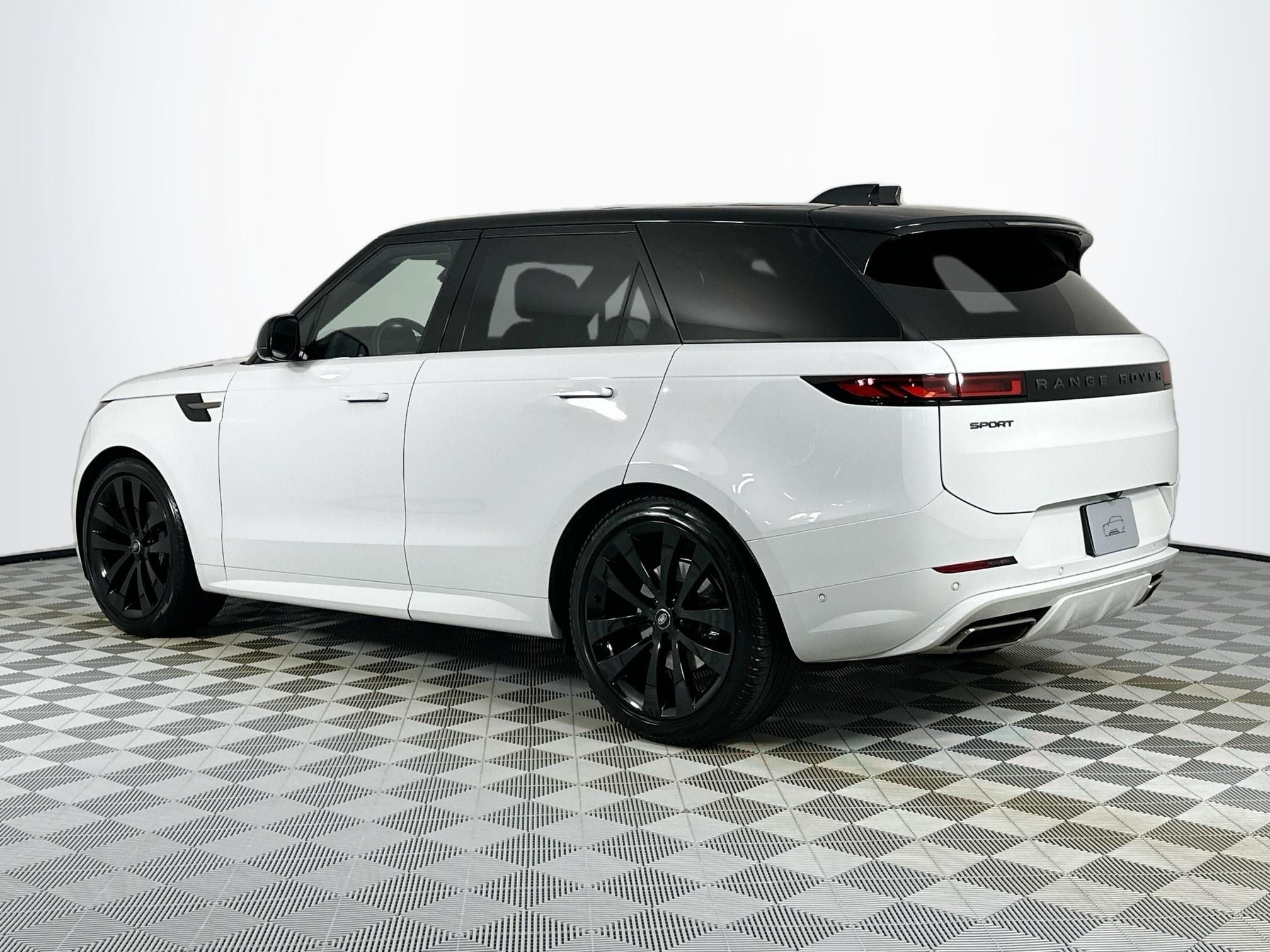 2024 Land Rover Range Rover Sport Dynamic SE