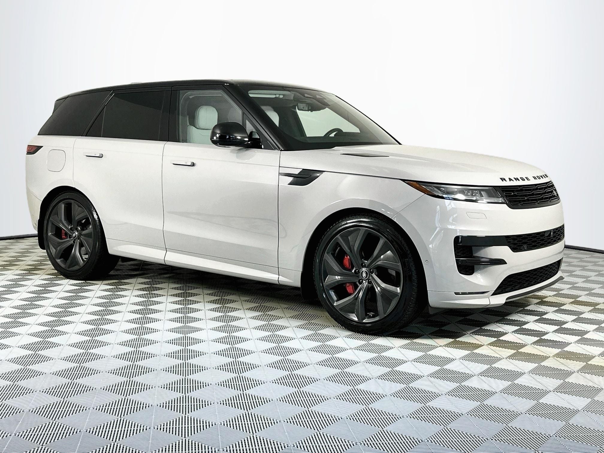 2024 Land Rover Range Rover Sport Dynamic SE
