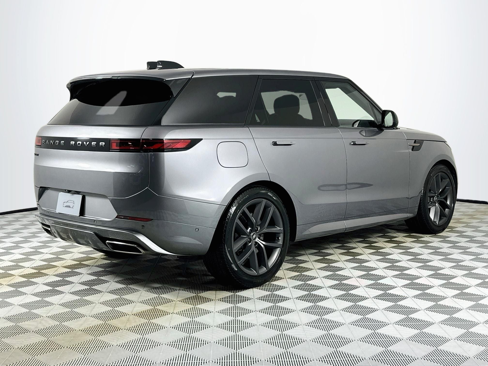 2025 Land Rover Range Rover Sport Dynamic SE