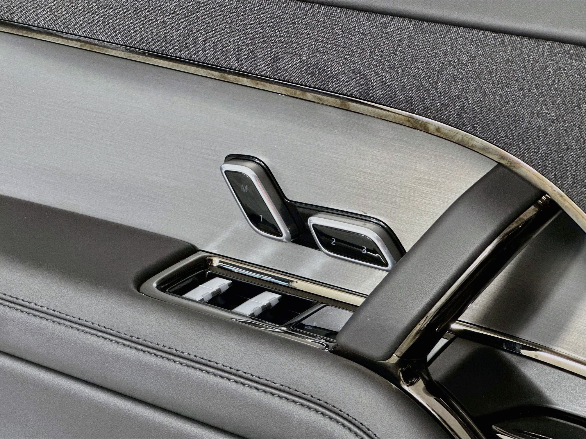 2024 Land Rover Range Rover Sport SE