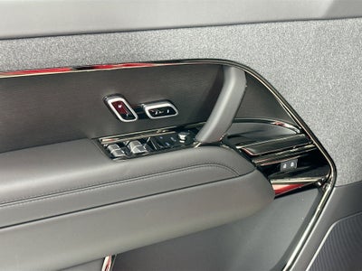 2026 Land Rover Range Rover Sport SE