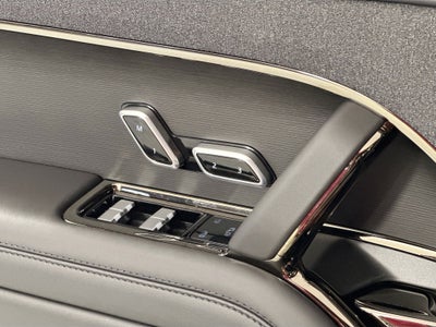 2026 Land Rover Range Rover Sport SE