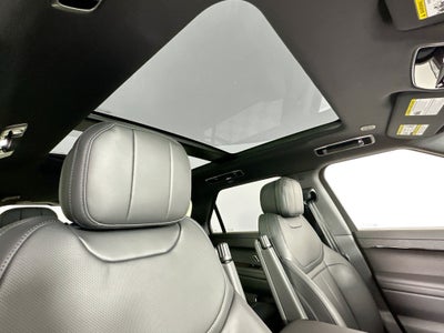 2026 Land Rover Range Rover Sport SE