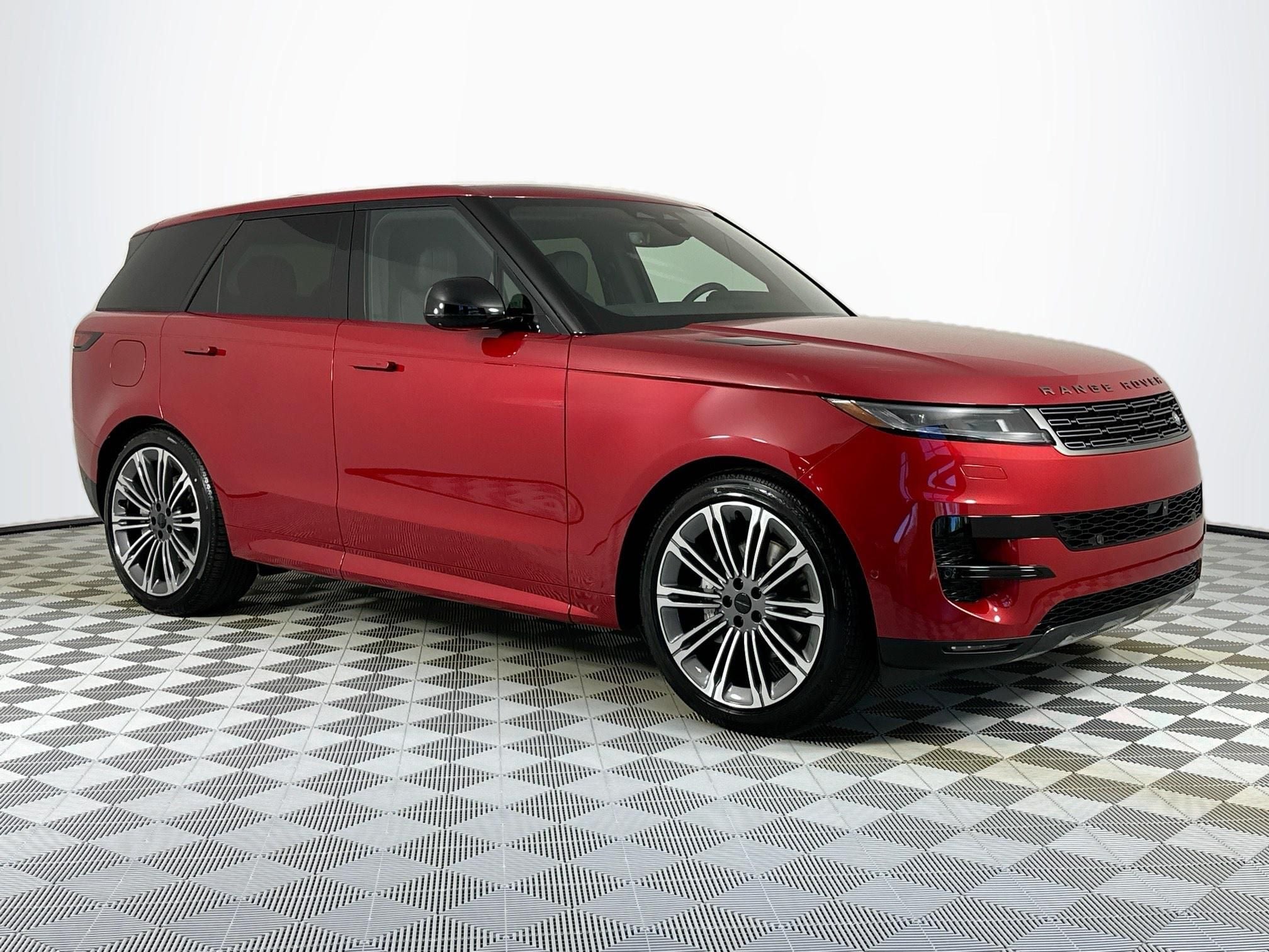 2026 Land Rover Range Rover Sport SE