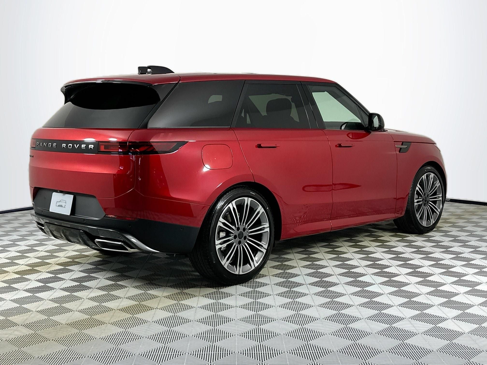 2026 Land Rover Range Rover Sport SE