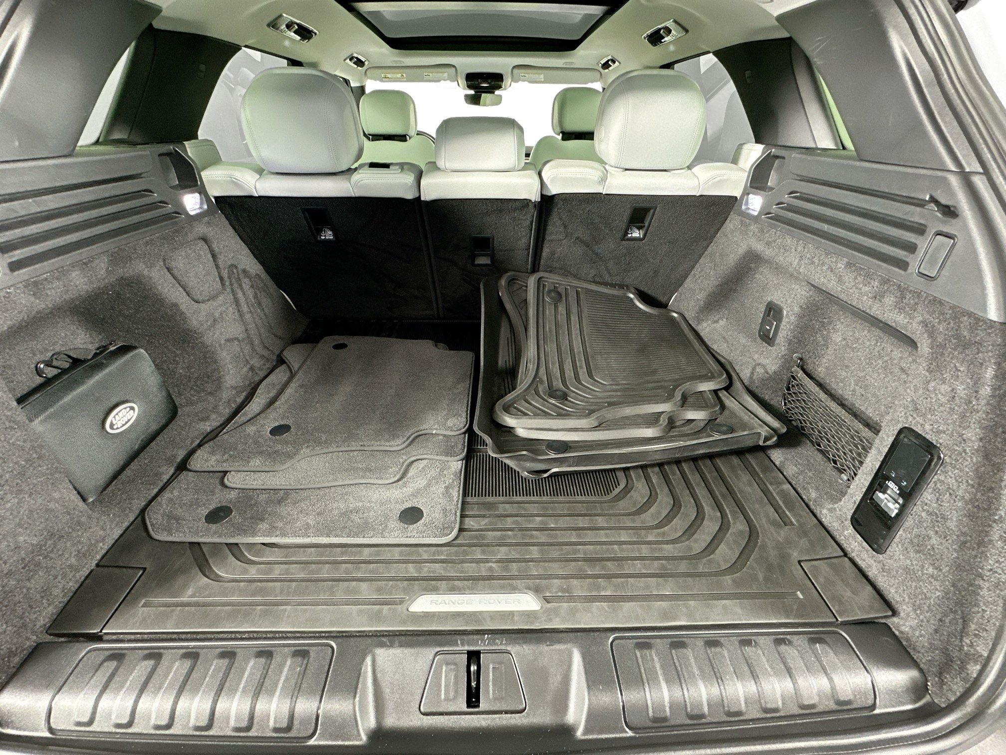2023 Land Rover Range Rover Sport SE