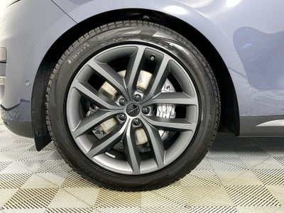 2026 Land Rover Range Rover Sport SE