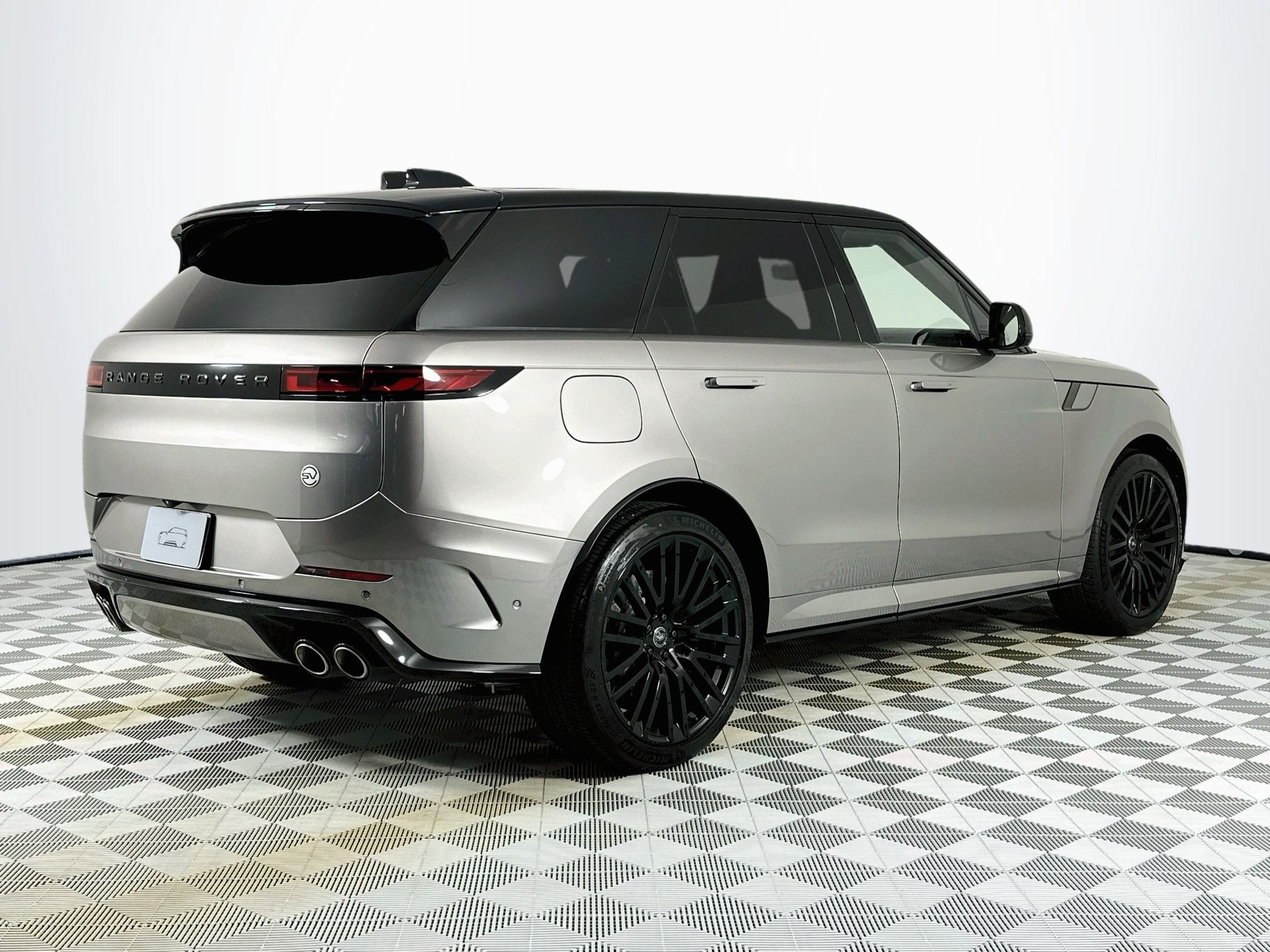 2024 Land Rover Range Rover Sport SV Edition One Flux Silver