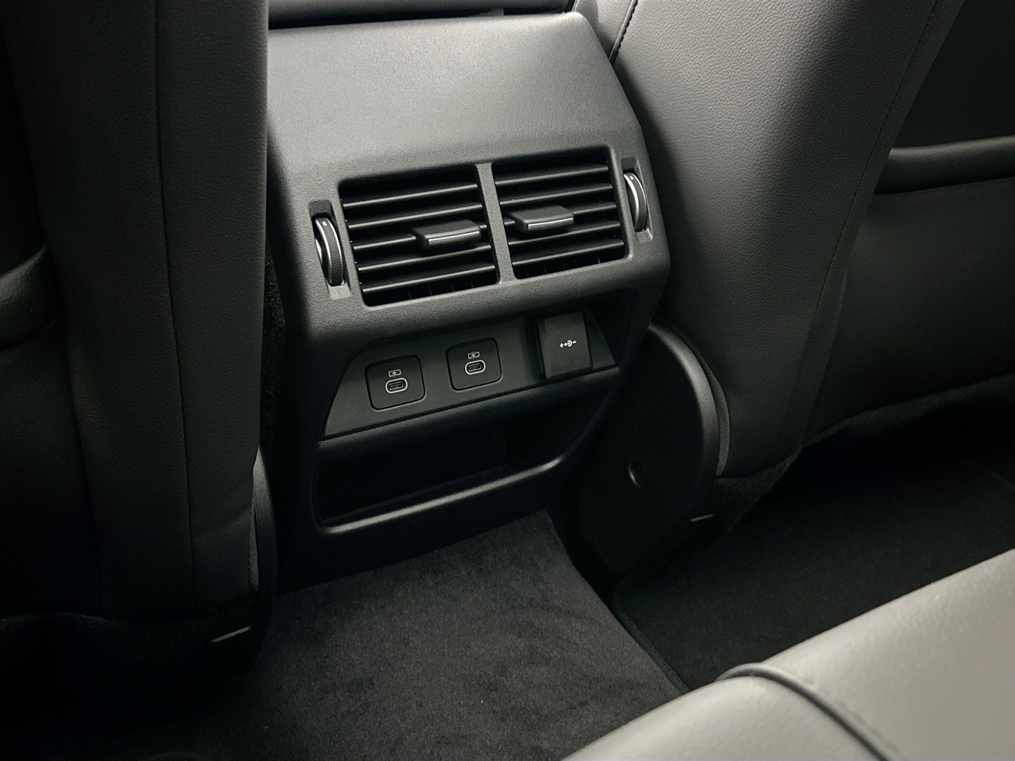 2025 Land Rover Discovery Sport S