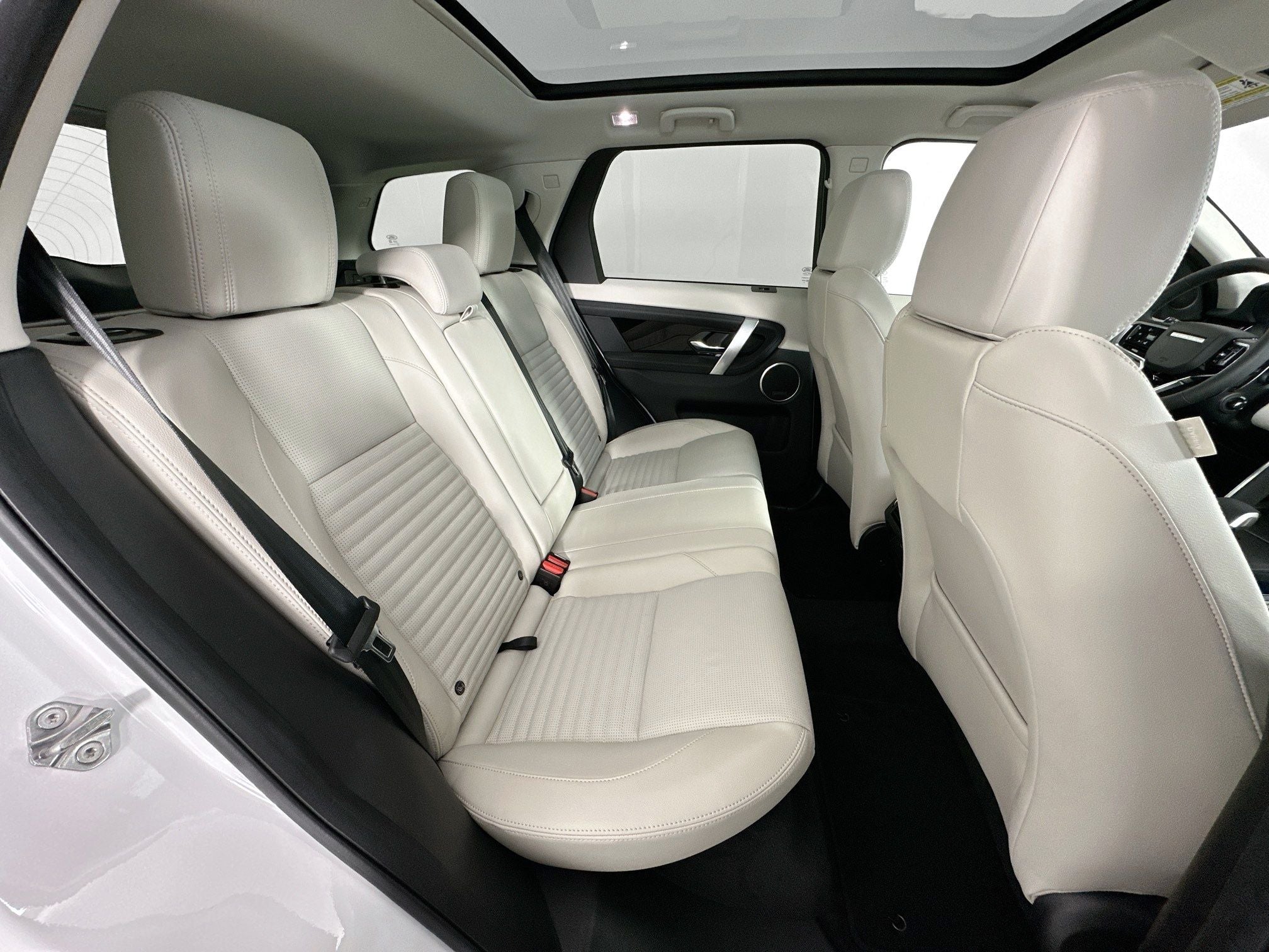 2025 Land Rover Discovery Sport S