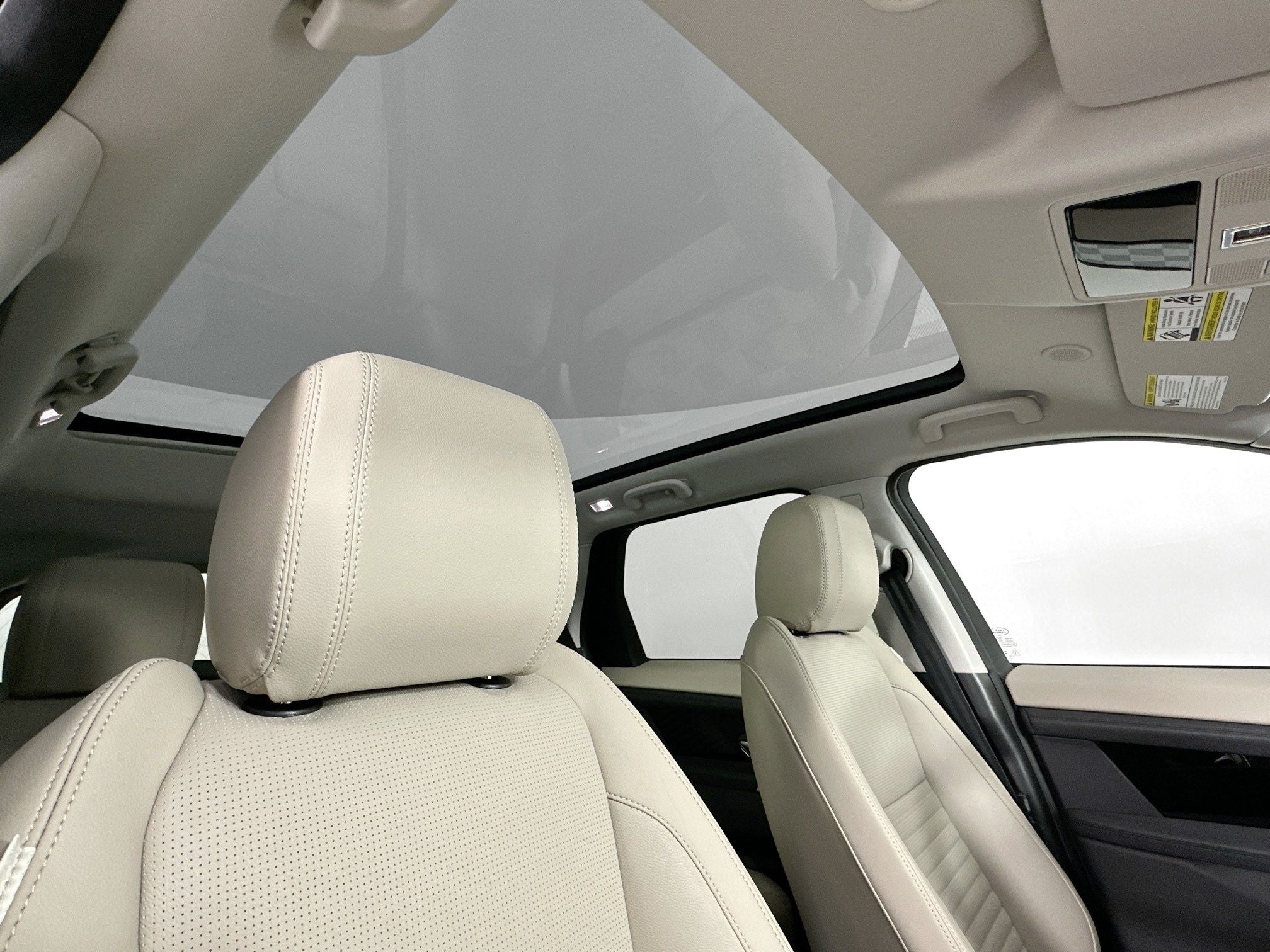 2025 Land Rover Discovery Sport S