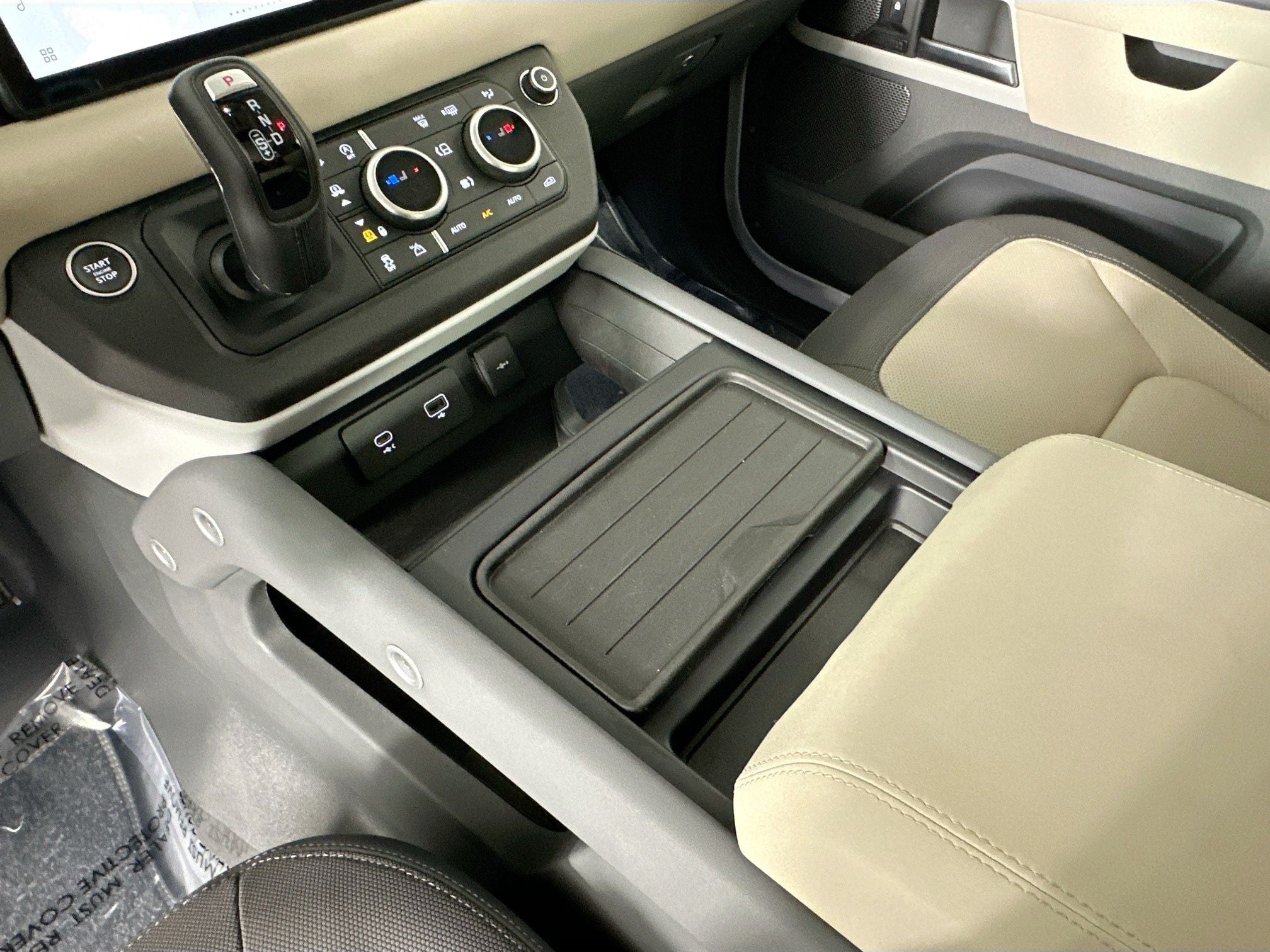 2023 Land Rover Defender 90 X-Dynamic SE