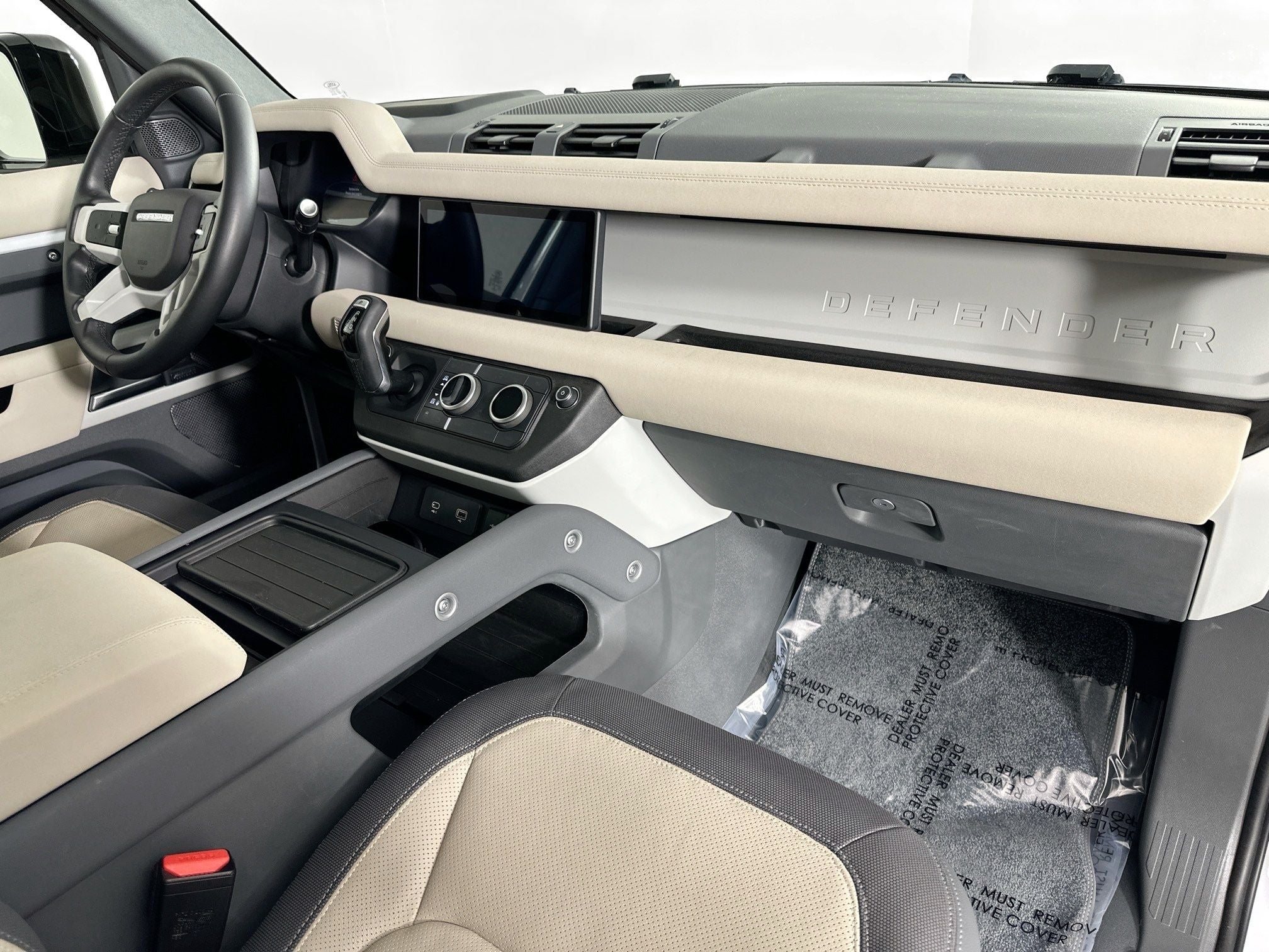 2023 Land Rover Defender 90 X-Dynamic SE