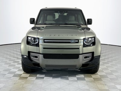 2025 Land Rover Defender 90 X-Dynamic SE