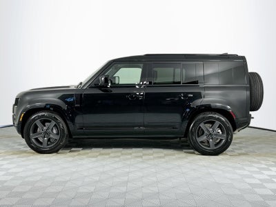 2026 Land Rover Defender 110 X-Dynamic SE