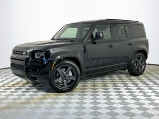 2026 Land Rover Defender 110 X-Dynamic SE