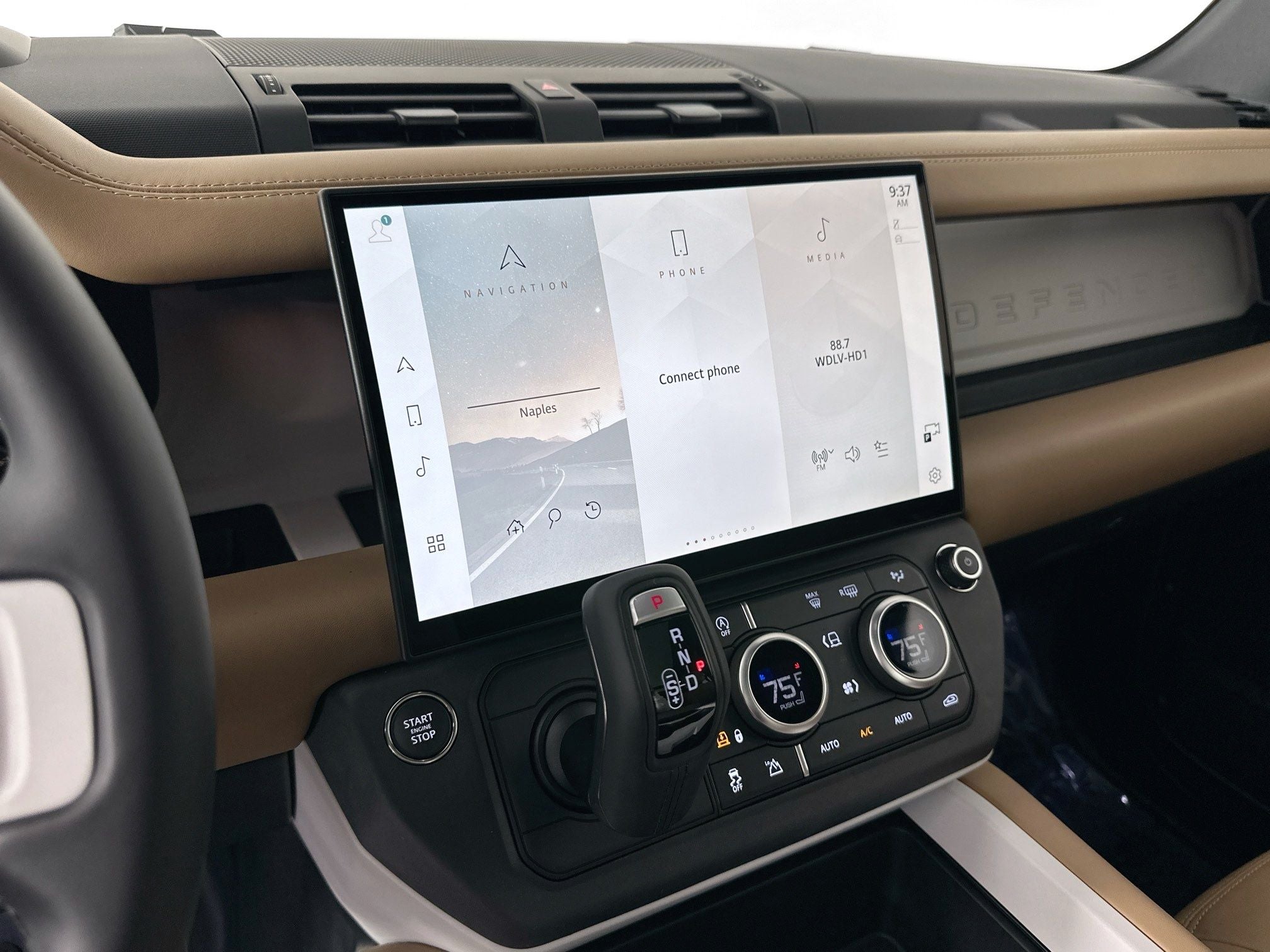 2026 Land Rover Defender 110 X-Dynamic SE