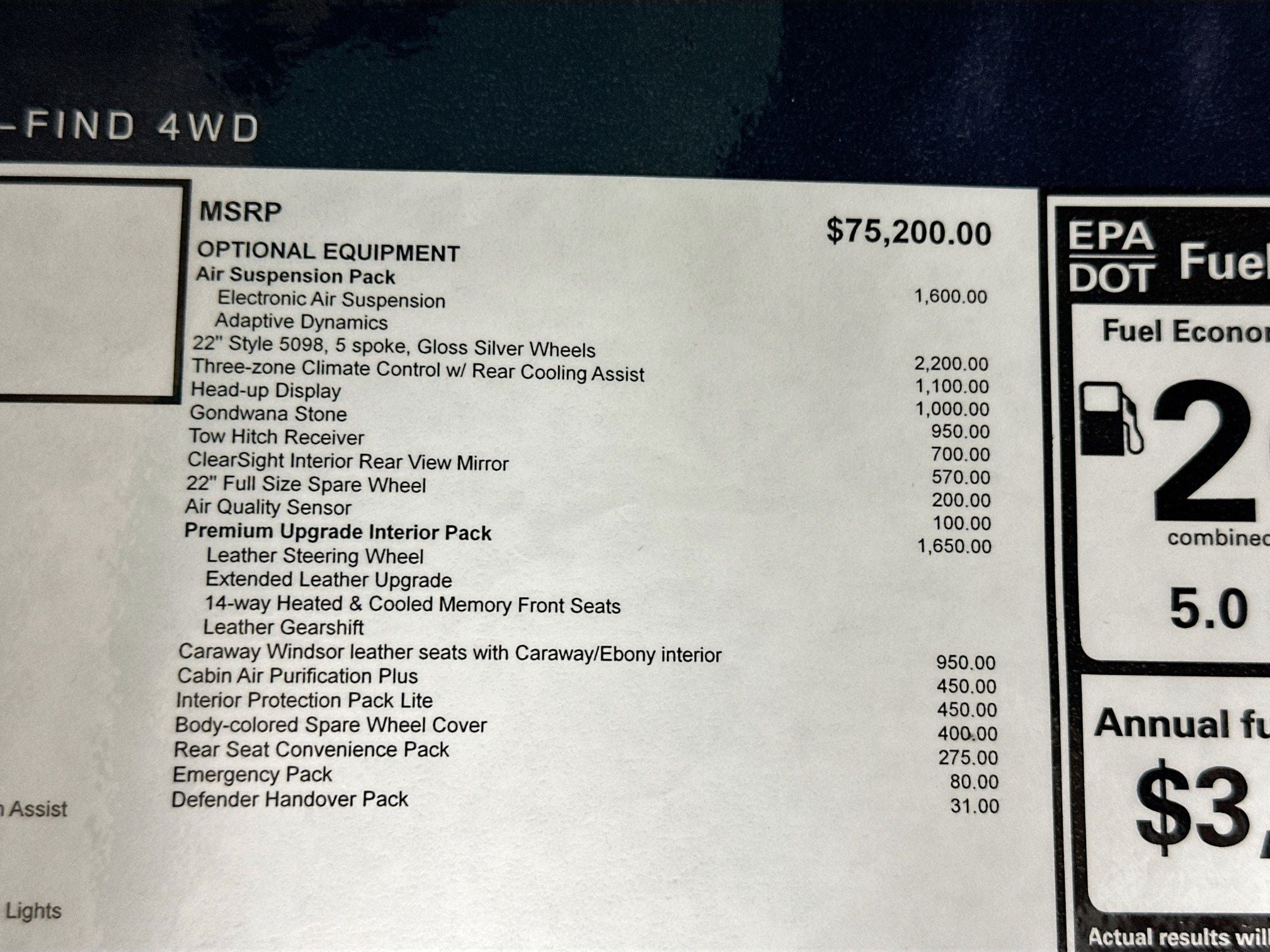 2026 Land Rover Defender 110 X-Dynamic SE