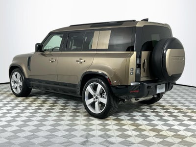 2026 Land Rover Defender 110 X-Dynamic SE