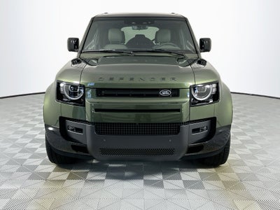 2026 Land Rover Defender 110 X-Dynamic SE
