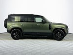 2026 Land Rover Defender 110 X-Dynamic SE
