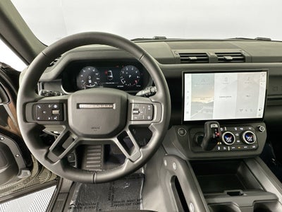 2026 Land Rover Defender 130 X-Dynamic SE