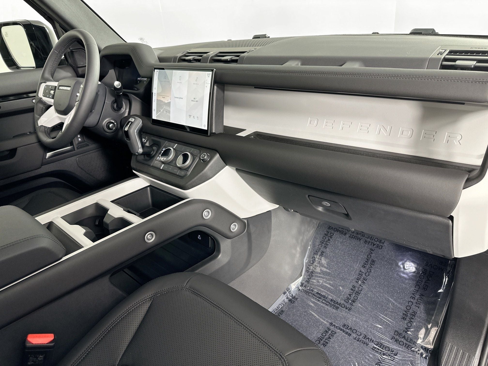 2025 Land Rover Defender 110 S