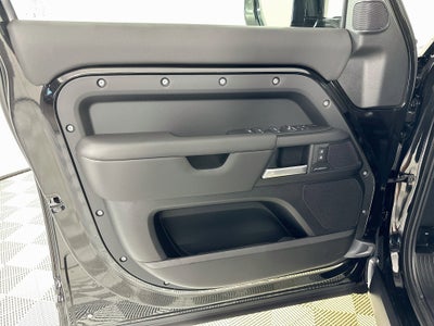 2026 Land Rover Defender 110 S