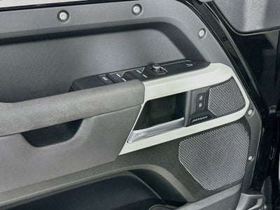 2023 Land Rover Defender 110 S