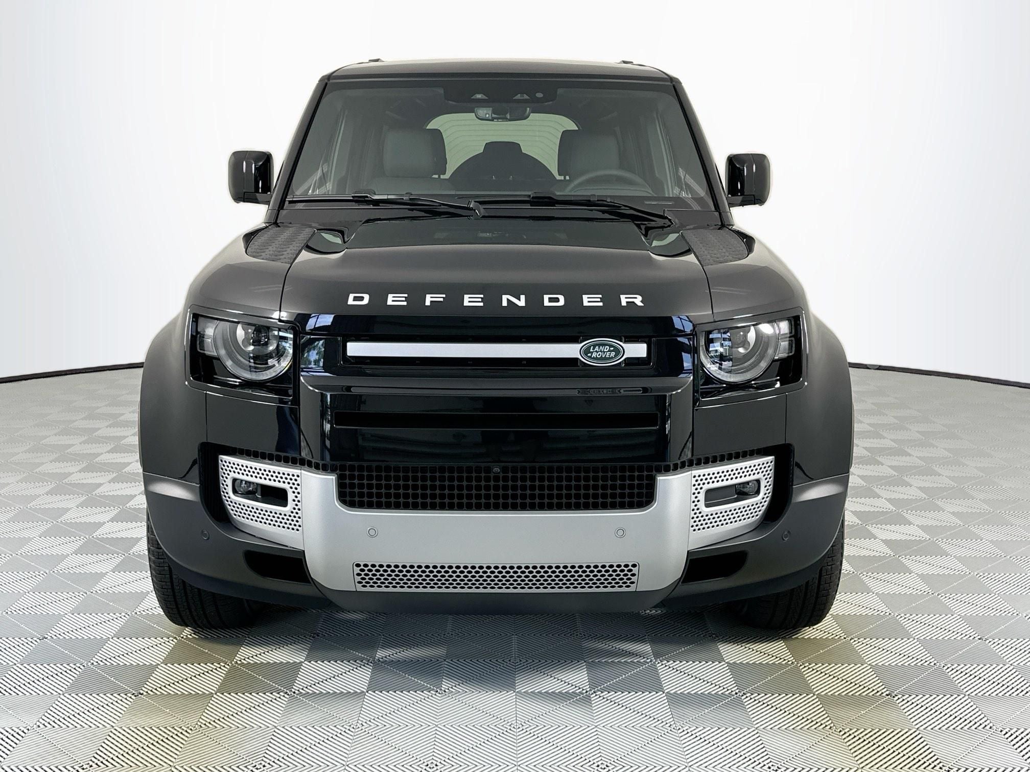 2025 Land Rover Defender 110 S