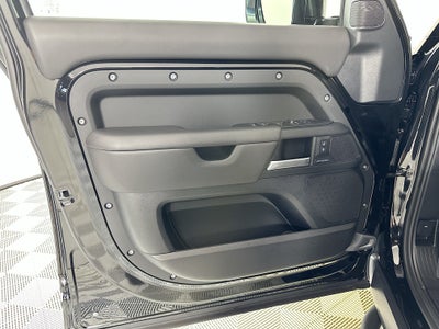 2026 Land Rover Defender 110 S