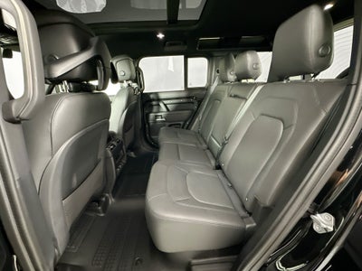 2026 Land Rover Defender 110 S