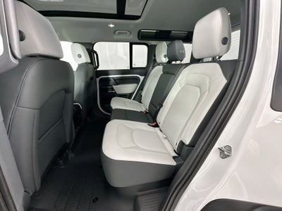 2026 Land Rover Defender 110 S