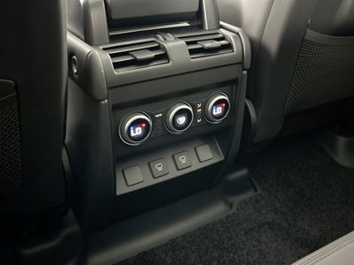 2025 Land Rover Defender 110 S