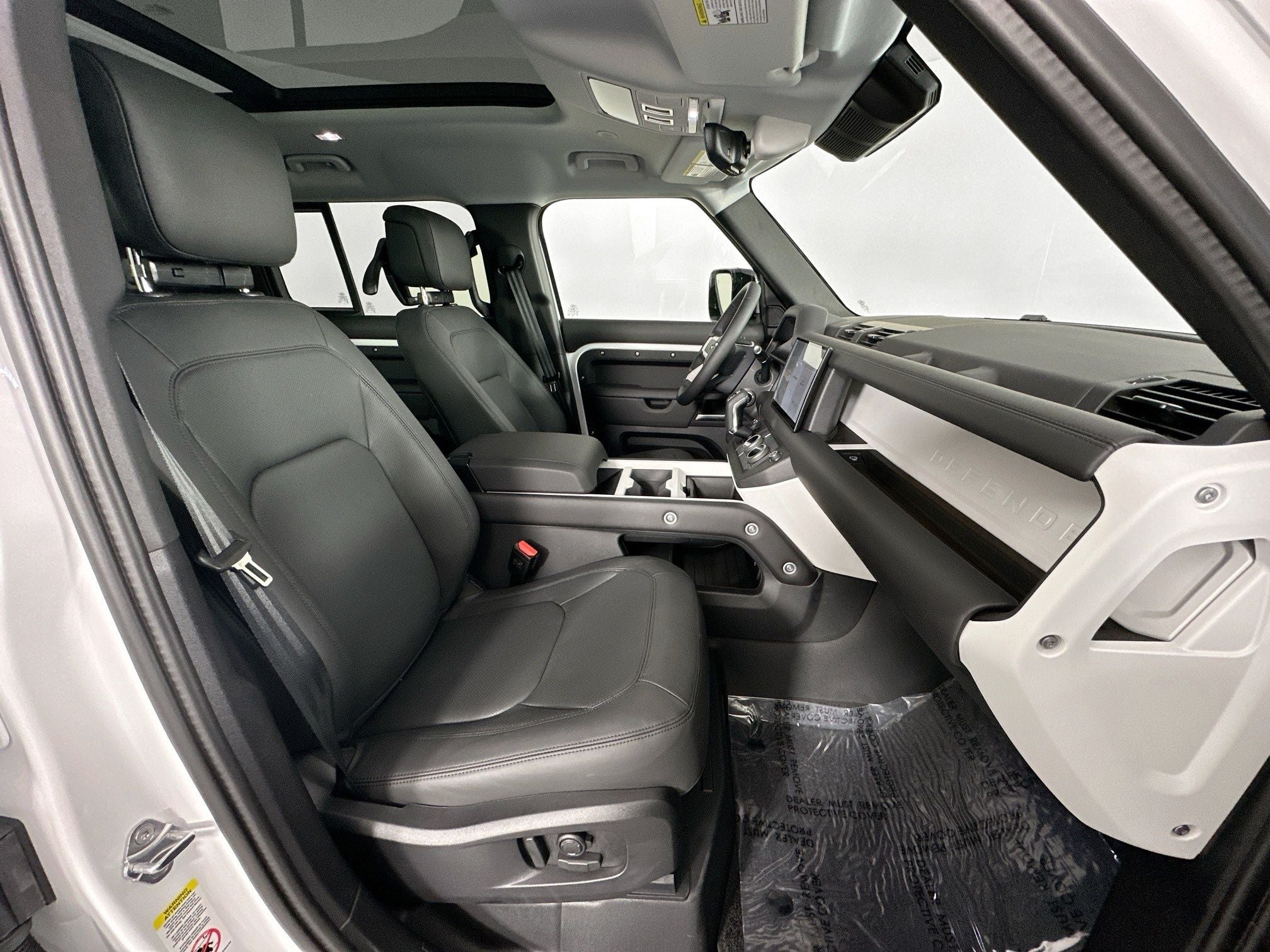 2025 Land Rover Defender 110 S